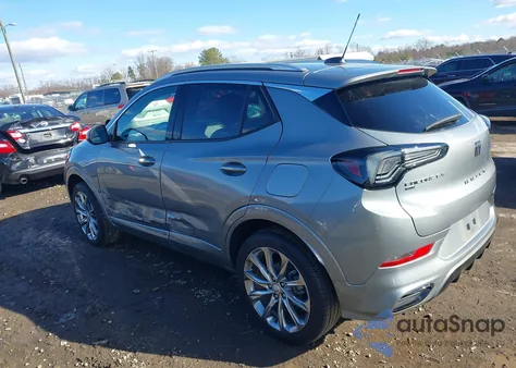 2024 Buick Encore Gx Avenir Awd z USA, uszkodzony, nr VIN KL4AMGSL5RB005117